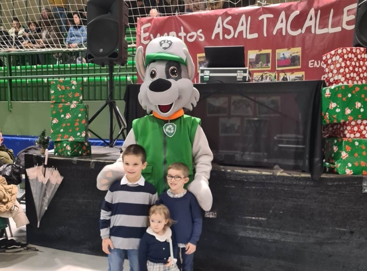 Los Reyes Magos se pasar&aacute;n el mi&eacute;rcoles por Navilandia con un regalo para cada ni&ntilde;o | Imagen 1