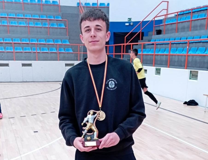 El III Infantil conquista el t&iacute;tulo provincial de los Juegos Escolares y luchar&aacute; por el regional | Imagen 1