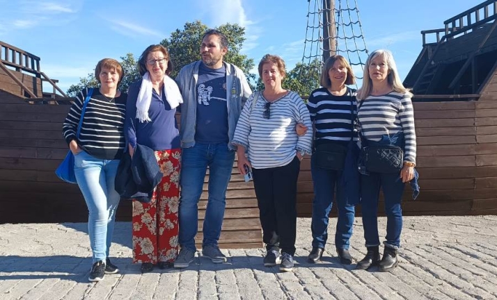 Integrantes de Amanecer recorren los estudios de cine de Ivanrey | Imagen 1