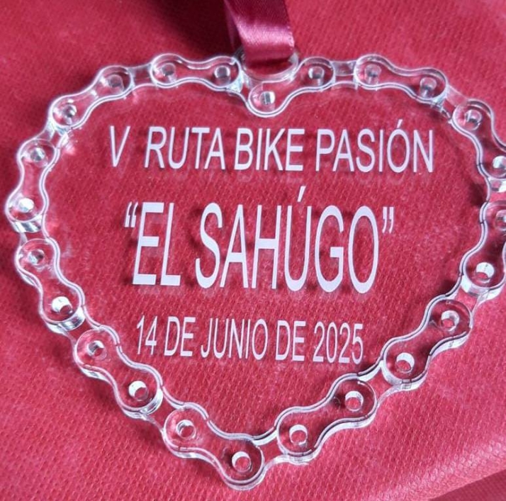 Una veintena de ciclistas completan la V Bike Pasi&oacute;n | Imagen 1