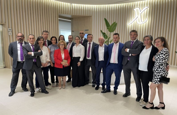 VELATORIO D&acute;ALBA: moderno, funcional, c&aacute;lido y cordial | Imagen 1