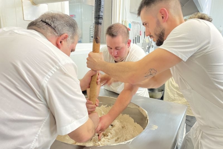Pasteler&iacute;a Teresiana presenta cinco nuevos turrones  | Imagen 1