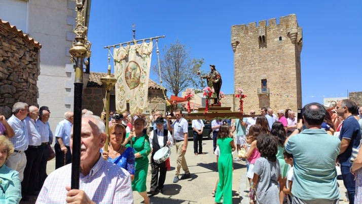&ldquo;De las fiestas destaco la participaci&oacute;n y colaboraci&oacute;n de las pe&ntilde;as, que es de agradecer&rdquo; | Imagen 2