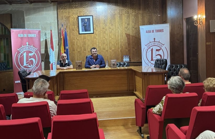 Paco Ca&ntilde;amero recupera la memoria de Juan Jos&eacute;, el torero que "toc&oacute; la miel y la hiel" | Imagen 1