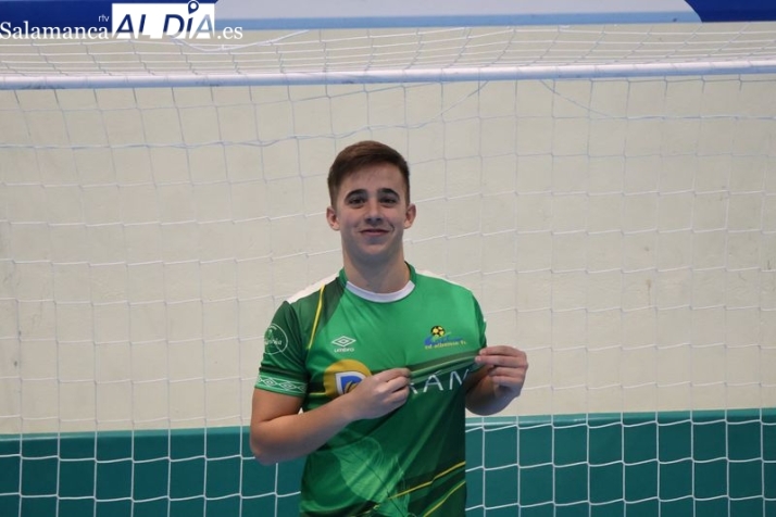 "Uno siempre vuelve donde es feliz" | Imagen 1