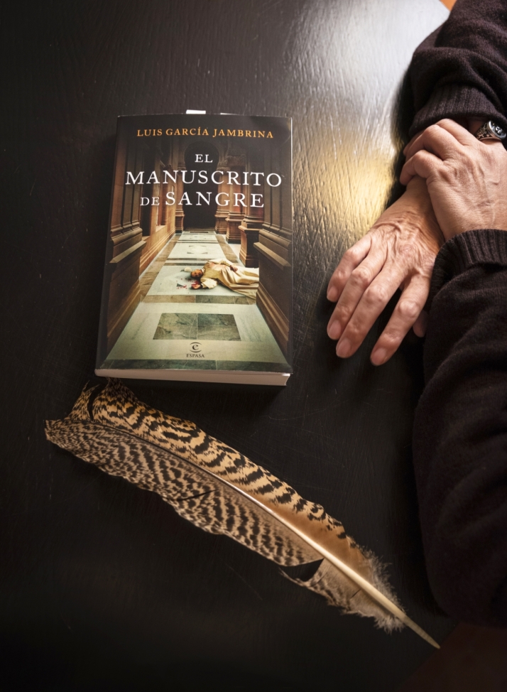 Luis Garc&iacute;a Jambrina, un manuscrito escrito con sangre (ENTREVISTA) | Imagen 2