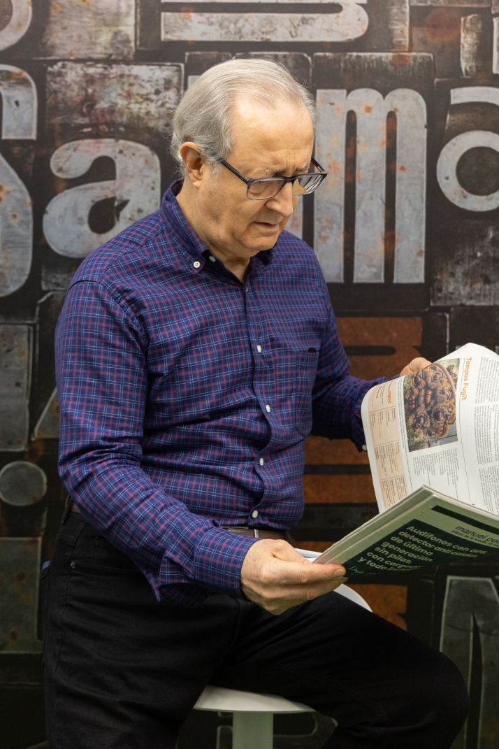 El nuevo reto de Jos&eacute; Antonio Sayagu&eacute;s tras el adi&oacute;s a 'Pelayo': "Pens&eacute; en cortarme la coleta pero me la jugu&eacute; con la zarzuela" | Imagen 1