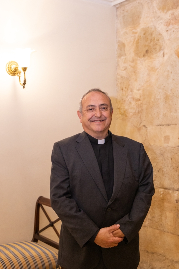 S&aacute;nchez Moyano pide alejar los "egos" de las cofrad&iacute;as salmantinas y "arrimar el hombro" durante todo el a&ntilde;o y no solo en Semana Santa | Imagen 2