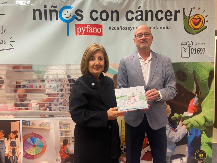 FOTOS | Pyfano inaugura su Mercadillo Navideño con la mirada puesta en el primer centro integral de cáncer infantil de CyL | Imagen 1