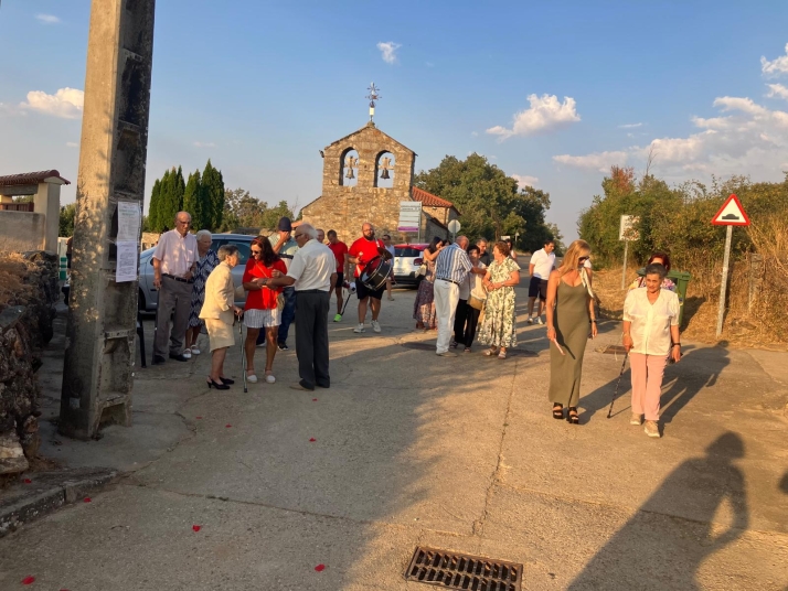 Donde el silencio tiene memoria: cr&oacute;nica de Navagallega | Imagen 3