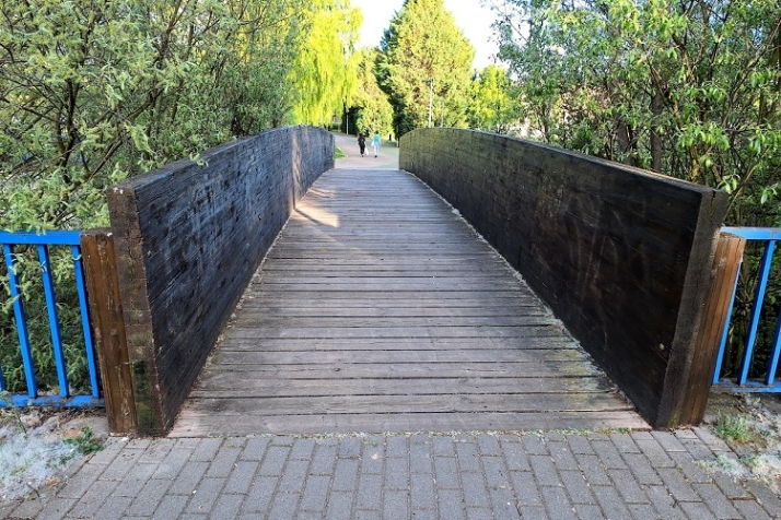 La humilde pol&iacute;tica de mantener | Imagen 4