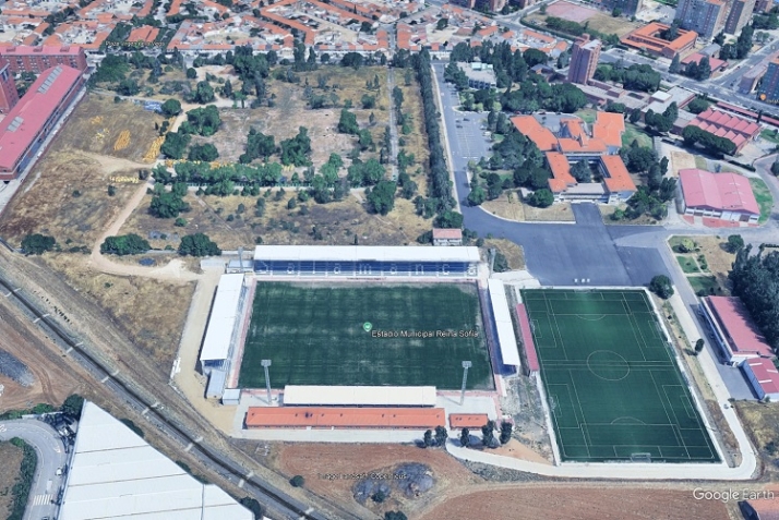 Pret&eacute;ritos campos de f&uacute;tbol | Imagen 6