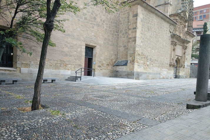 Visitar monumentos, o solo utilizarlos, &ldquo;universalmente&rdquo;. | Imagen 2