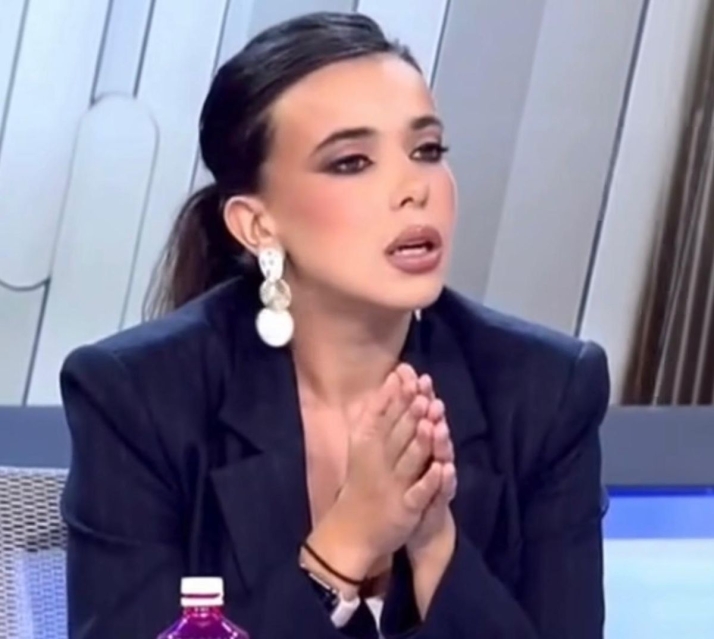 Amenazas de muerte, acoso e insultos: el infierno que vive esta analista pol&iacute;tica salmantina fuera de los plat&oacute;s de TVE y Mediaset | Imagen 1