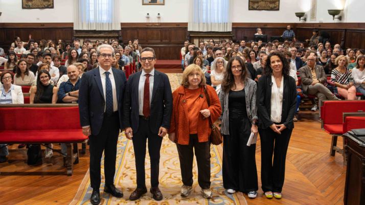 La Nobel de Literatura, Svetlana Aleksiévich, alerta en Salamanca del retroceso de las democracias | Imagen 1