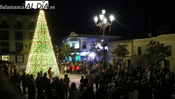 Las iluminaciones navide&ntilde;as que no te puedes perder cerca de Salamanca | Imagen 2