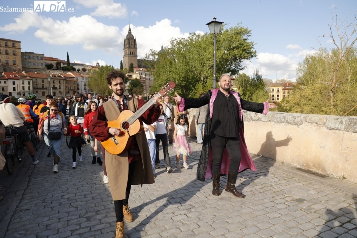 Teatro, m&uacute;sica y un amplio dispositivo de seguridad para el Lunes de Aguas en Salamanca | Imagen 1