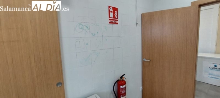 As&iacute; es el vestuario del Reina Sof&iacute;a en el que se cambiar&aacute;n los jugadores del Bar&ccedil;a: amplio, luminoso y dividido en dos zonas | Imagen 4