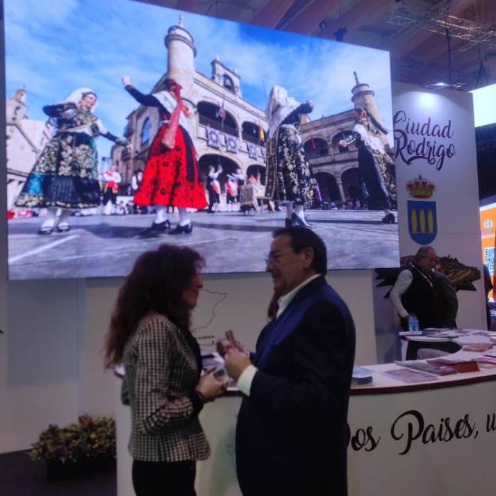 Ciudad Rodrigo presenta en la BTL de Lisboa su cartel de la Semana Santa | Imagen 1