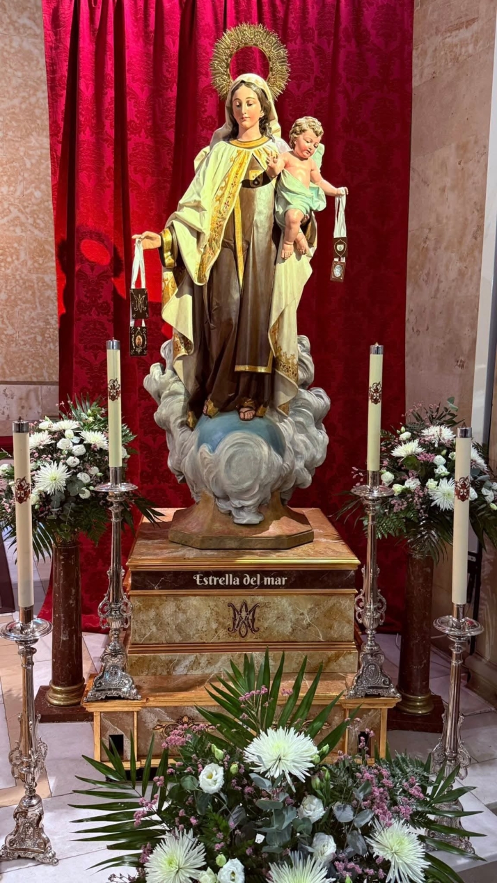 La Virgen del Carmen que procesiona este s&aacute;bado: la historia de una joya escult&oacute;rica de Francisco Font | Imagen 1