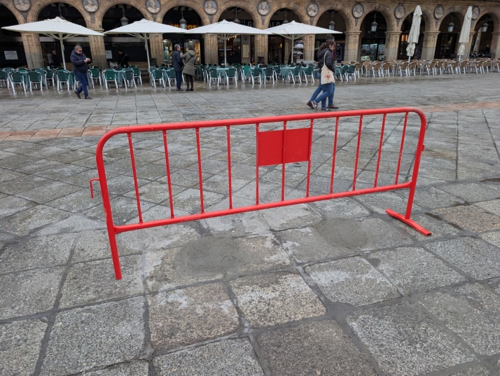 La Plaza Mayor se transforma para recibir a 30.000 j&oacute;venes en el Fin de A&ntilde;o Universitario | Imagen 1