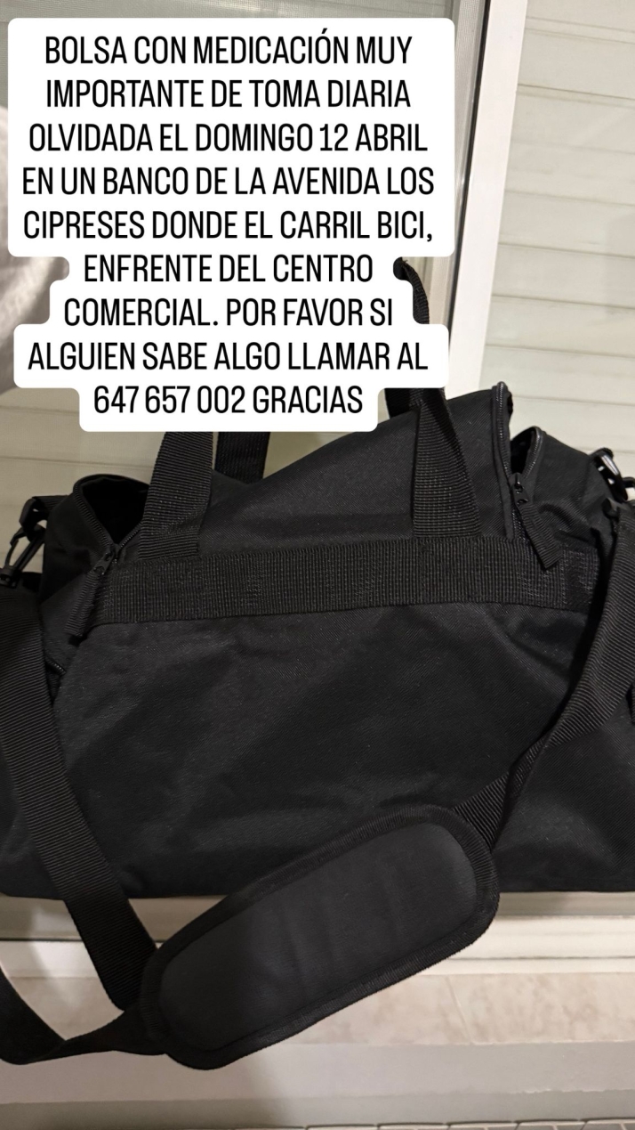 Un joven salmantino pide ayuda para recuperar su medicaci&oacute;n y una f&eacute;rula tras desaparecer su bolsa | Imagen 1