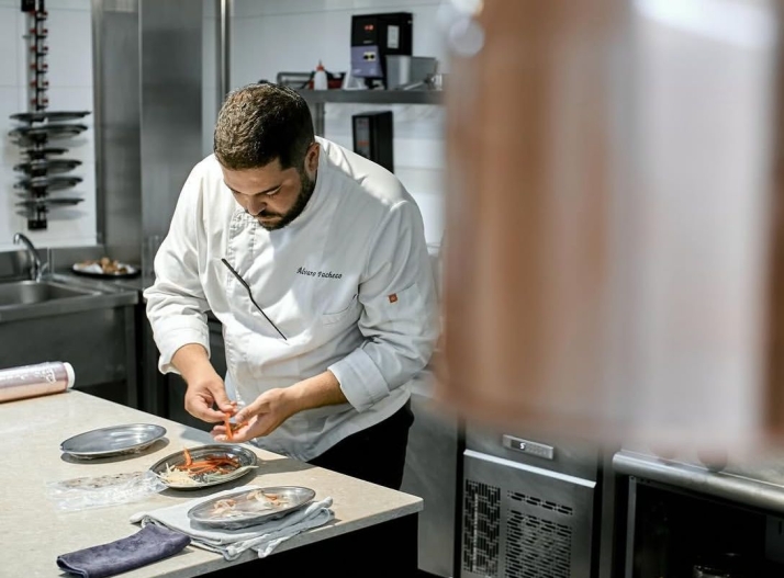 El Chef Álvaro Pacheco representará a Salamanca en la final nacional del certamen de la trucha | Imagen 1