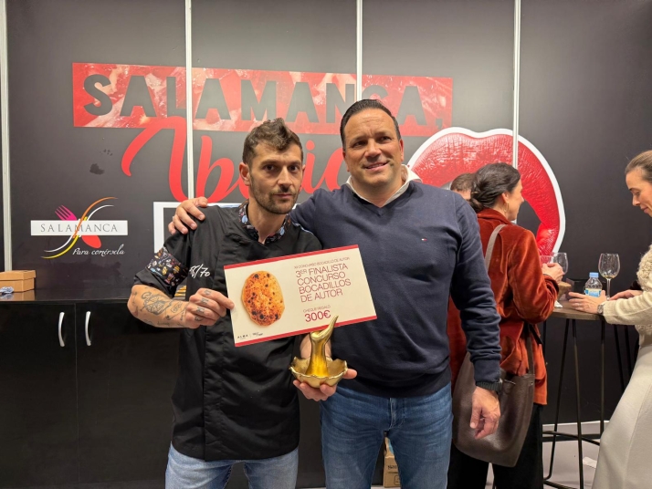 El chef salmantino Frank Santos busca el trono nacional de las patatas bravas: "Estar en esta final ya es un premio" | Imagen 2