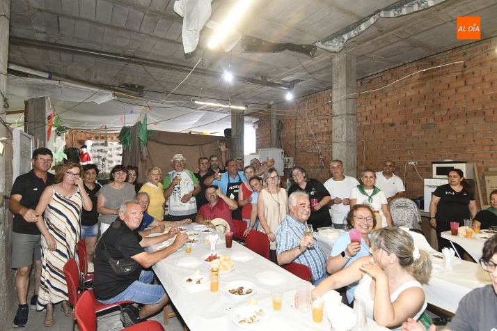 Las pe&ntilde;as despiden las fiestas de San Buenaventura en Moraleja | Imagen 5