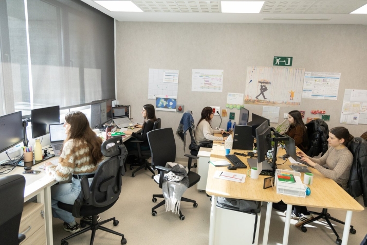 El talento joven lidera la lucha contra el c&aacute;ncer colorrectal desde Abioinnova: "Si todo sale bien, pondr&iacute;amos a Salamanca en lo m&aacute;s alto a nivel mundial" | Imagen 1