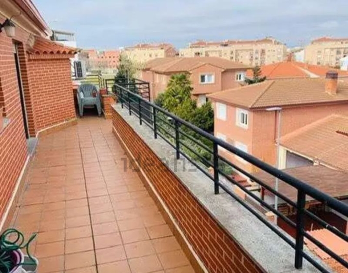 &iquest;Quieres vivir en un &aacute;tico? En Salamanca y su alfoz los tienes desde 45.000 euros | Imagen 3