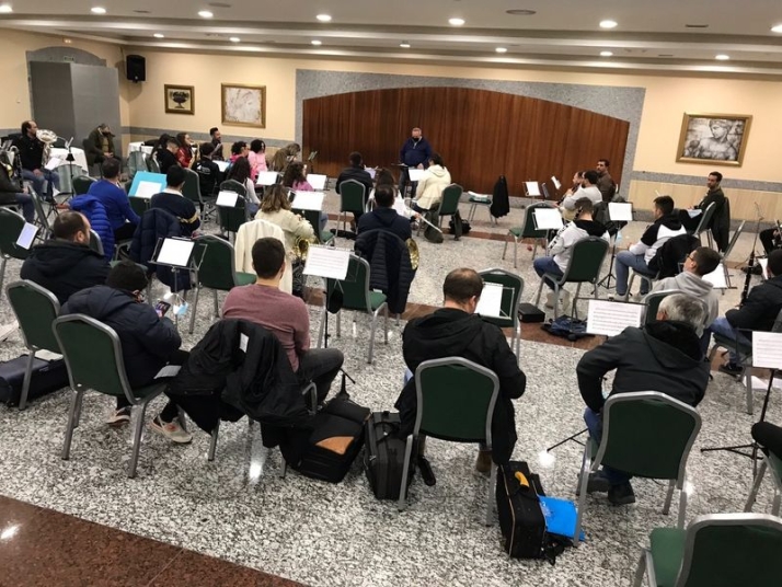 La Banda de Música de Alba de Tormes prepara un disco de marchas procesionales por su trigésimo aniversario | Imagen 1