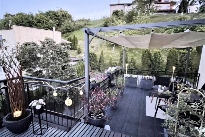 Toldos, parasoles, p&eacute;rgolas, &iquest;cu&aacute;l elegir para protegerte del sol en tu jard&iacute;n? | Imagen 2