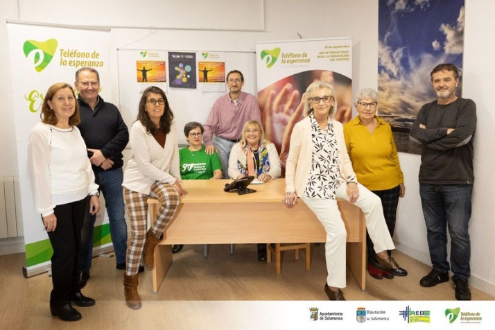 "Cada vez m&aacute;s gente pasa por situaciones de crisis muy serias y creen que no tienen salida" | Imagen 1