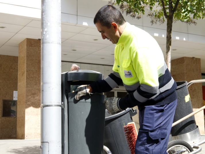 Bienvenido Herrero, tres d&eacute;cadas velando por la limpieza de Salamanca: "La educaci&oacute;n de la gente es brutal" | Imagen 3