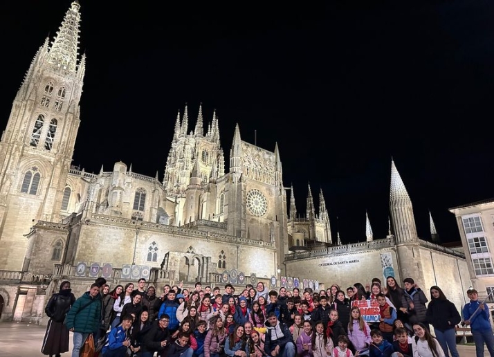 El Colegio Santa Isabel deja huella en el Encuentro Nacional de la Canci&oacute;n Misionera  | Imagen 1