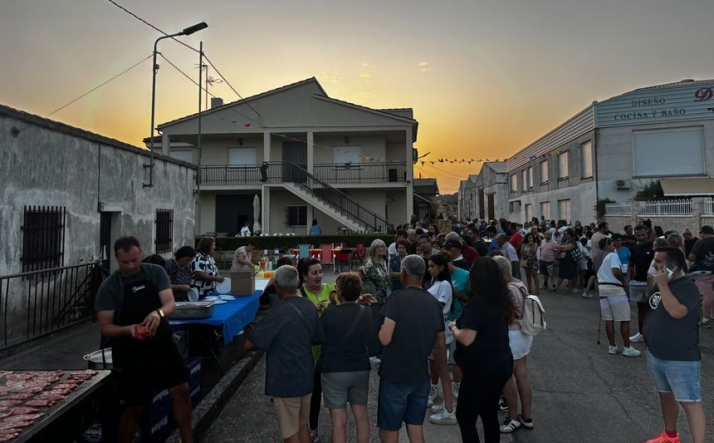 Catering Gabriel sirve una multitudinaria cena de convivencia en Fresno Alhándiga | Imagen 1