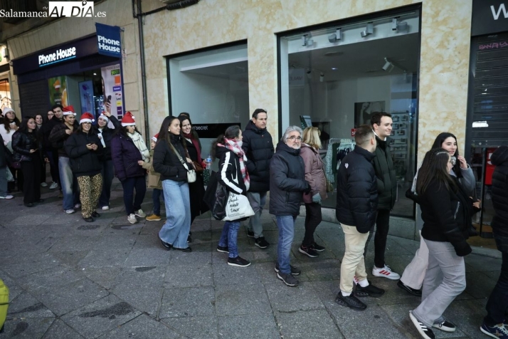 V&Iacute;DEO Y GALER&Iacute;A DE FOTOS | &iexcl;Feliz A&ntilde;o Nuevo Universitario 2026! | Imagen 2