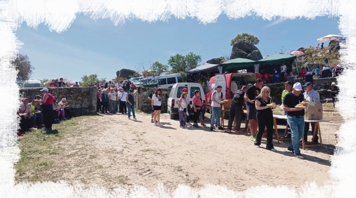 El rito del pend&oacute;n y la pe&ntilde;a m&aacute;gica de Villarino | Imagen 2