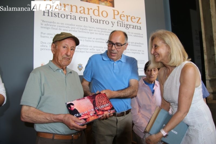 Se va el artesano, queda la obra: adiós al maestro alfarero Bernardo Pérez | Imagen 1