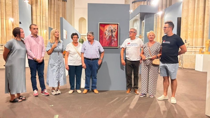 Casi 300 obras de arte inéditas llenan de color y madera la Basílica de Alba de Tormes | Imagen 1