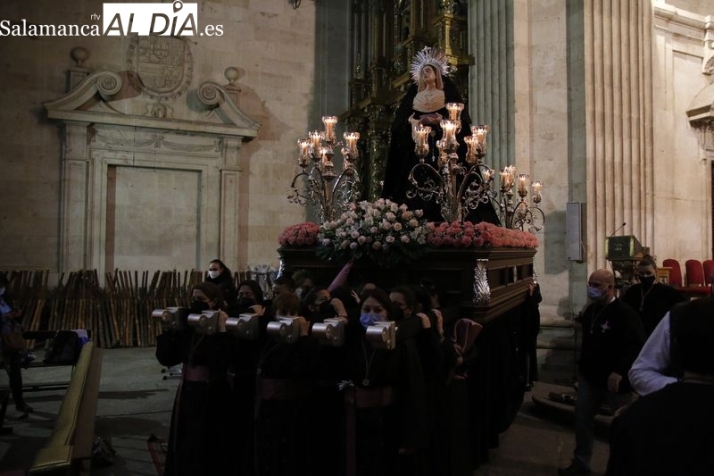 &ldquo;En cierto modo, la vida a todos nos flagela. La imagen transmite que hay que vivir con esperanza y optimismo&rdquo; | Imagen 2