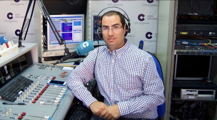 La radio y nuestros pueblos: Sintonias y voces que han sido y son parte de nuestra vida | Imagen 1