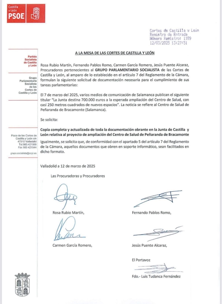 El PSOE pide explicaciones a la Junta  sobre la ampliaci&oacute;n del Centro de Salud tras dejar &ldquo;fuera&rdquo; a la alcaldesa y la Corporaci&oacute;n | Imagen 2