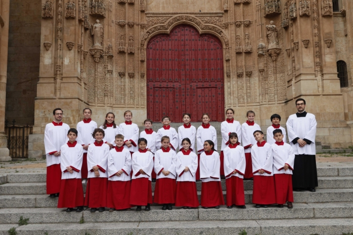 Las voces blancas vuelven a la Catedral de Salamanca 60 a&ntilde;os despu&eacute;s: renace el hist&oacute;rico Coro de Ni&ntilde;os | Imagen 2