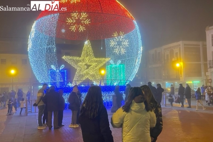 &Uacute;ltimos d&iacute;as para disfrutar de estas iluminaciones navide&ntilde;as a menos de una hora de Salamanca | Imagen 2