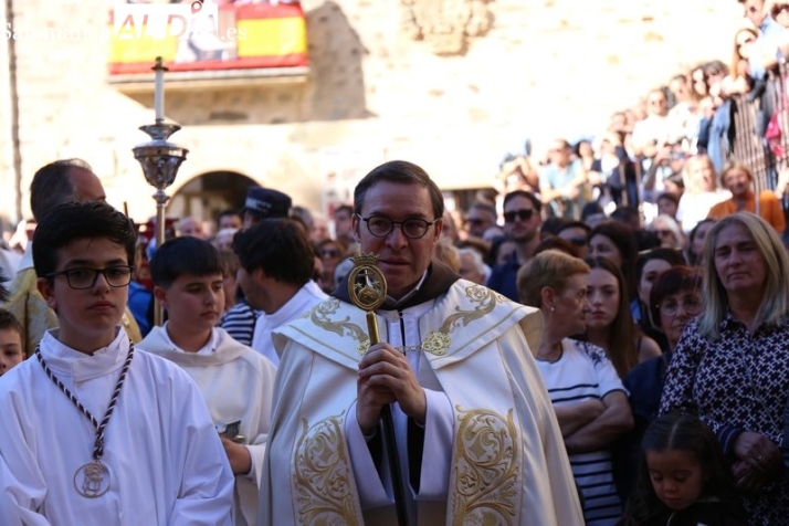 El prior Miguel &Aacute;ngel Gonz&aacute;lez habla de "admiraci&oacute;n y agradecimiento" tras una veneraci&oacute;n de Santa Teresa que "ha desbordado todas las previsiones" | Imagen 5