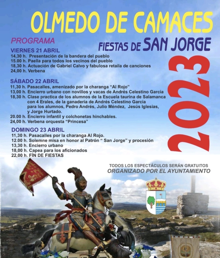 Olmedo de Camaces estrena bandera para empezar las fiestas de San Jorge | Imagen 1