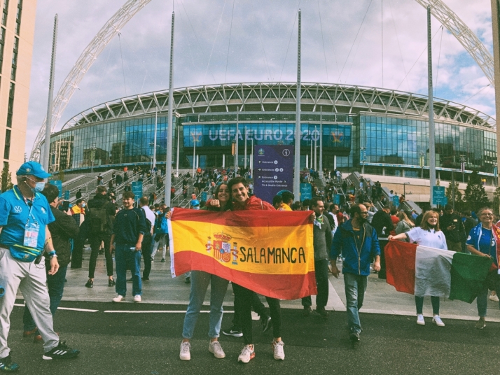 Rebeca, salmantina en Londres: &ldquo;Tengo un sueldo que en Espa&ntilde;a ser&iacute;a un sue&ntilde;o para much&iacute;sima gente&rdquo; | Imagen 1