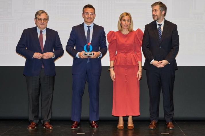 El albense Roberto Mart&iacute;n Reyes, Premio a la Innovaci&oacute;n y el Liderazgo en Cardiolog&iacute;a en Madrid | Imagen 1